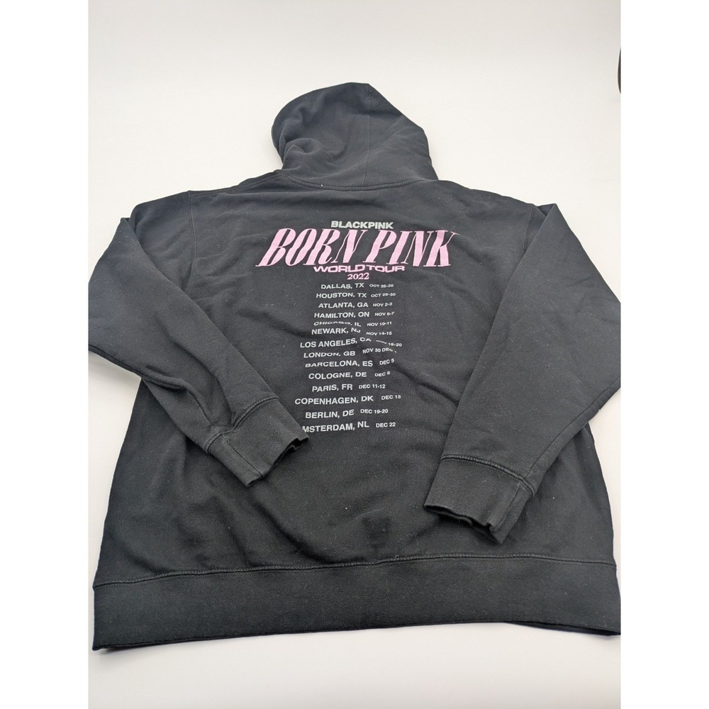 BlackPink Born Pink 2022 World Tour Crewneck Sweatshirt Large Faded Black/ Gray - Picture 9 of 9